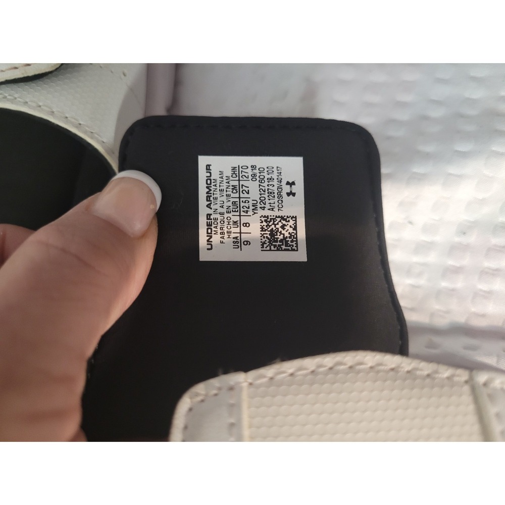 Women's Under Armour Slides Size 9 - Picture 5 of 5